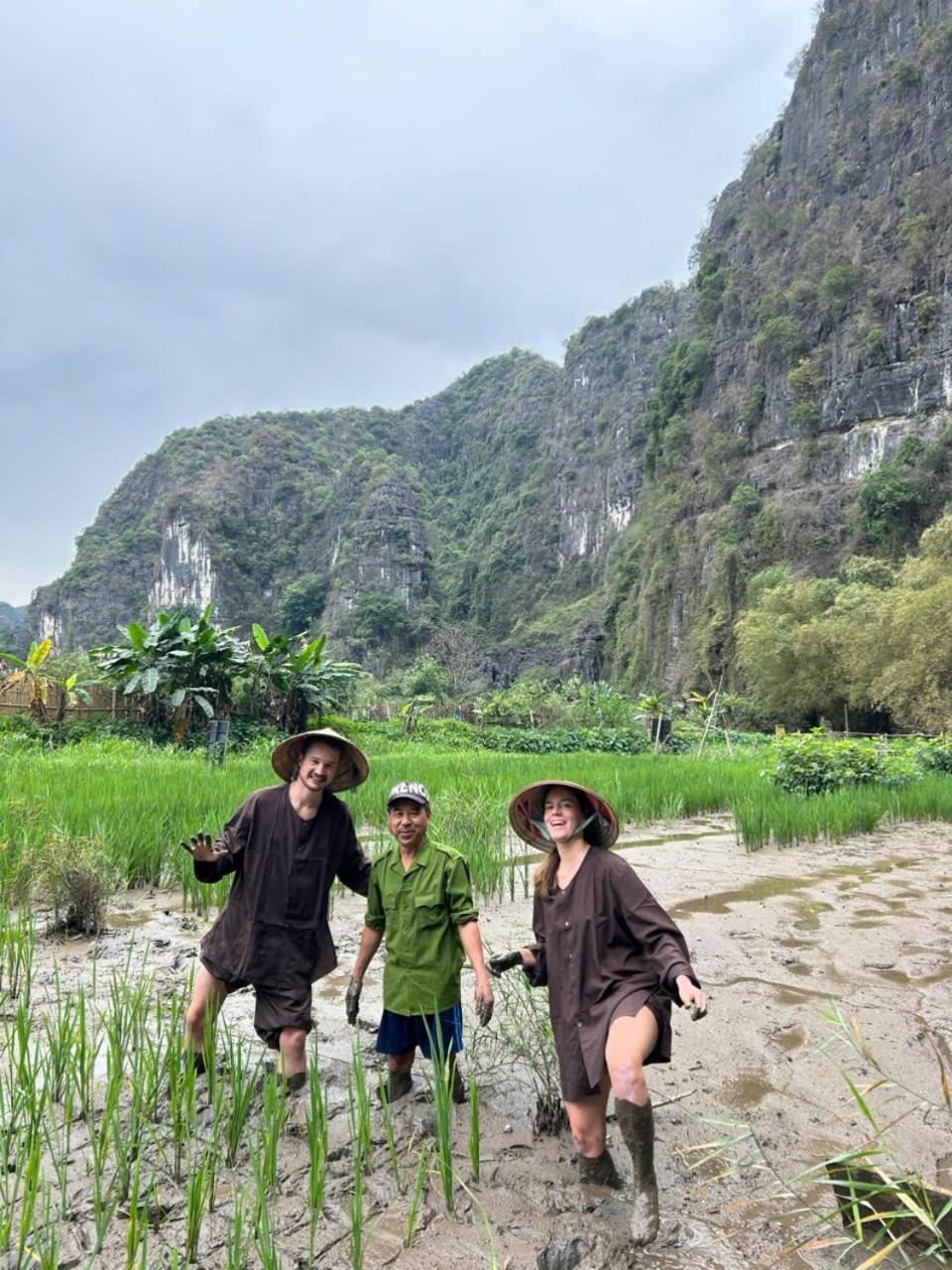 Tuyet'S Homestay Ninh Binh Esterno foto